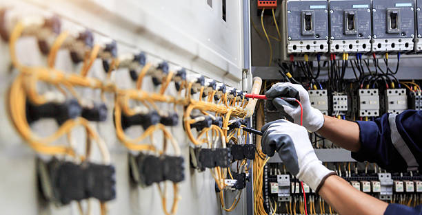 Professional Electrician technician working in West Middlesex, PA